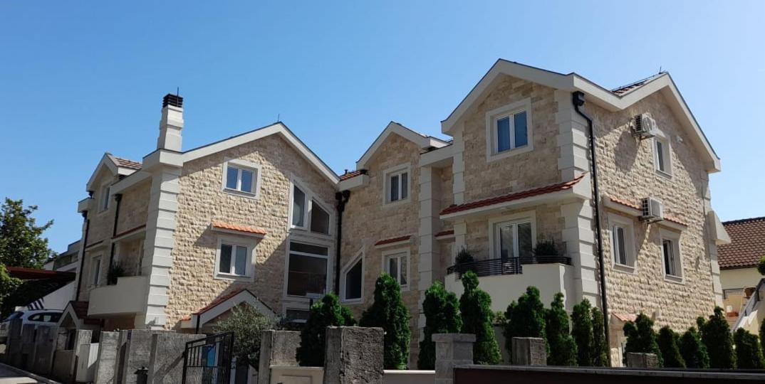 טיווט 42° North Apartments מראה חיצוני תמונה